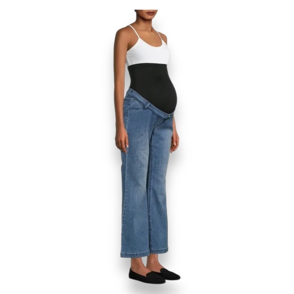 Destination Maternity Women’s Medium Wash Flare Jeans, Blue, size L